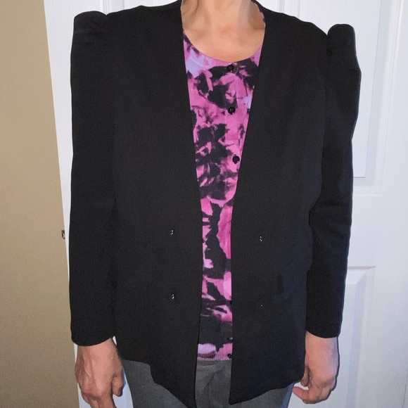 89th & Madison - Blazer - Puffy shoulders - Picture 8 of 9